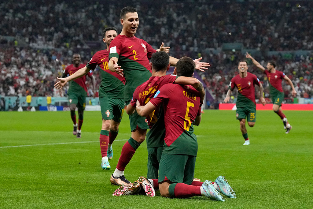Португалия разгромила Швейцарию в 1/8 финала ЧМ-2022