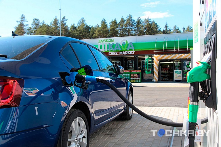 Автомобильное топливо не дорожает в Беларуси уже четыре месяца