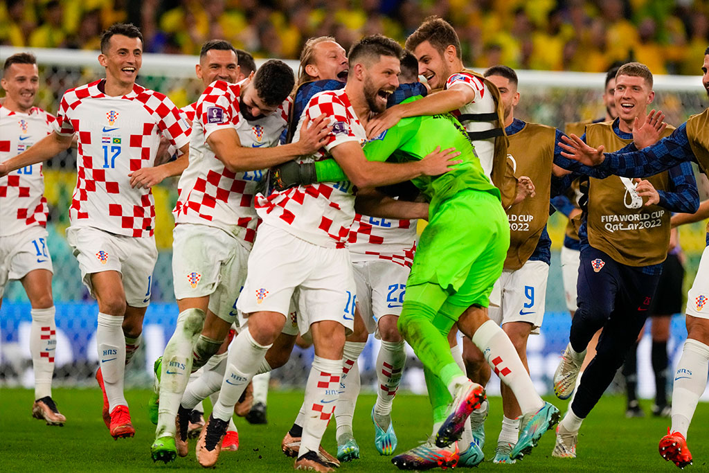 Хорватия сенсационно обыграла Бразилию в 1/4 финала ЧМ-2022
