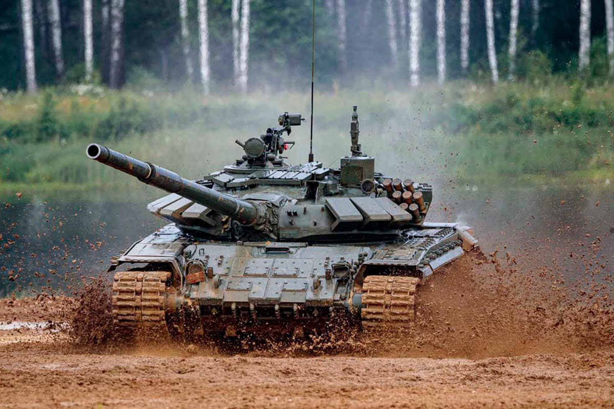 Т 80 танковый биатлон. Т90м прорыв. Т90бвм. Танки т-90м и т-80бвм оснастят комплексами активной защиты "Арена-м". Танковый биатлон танки