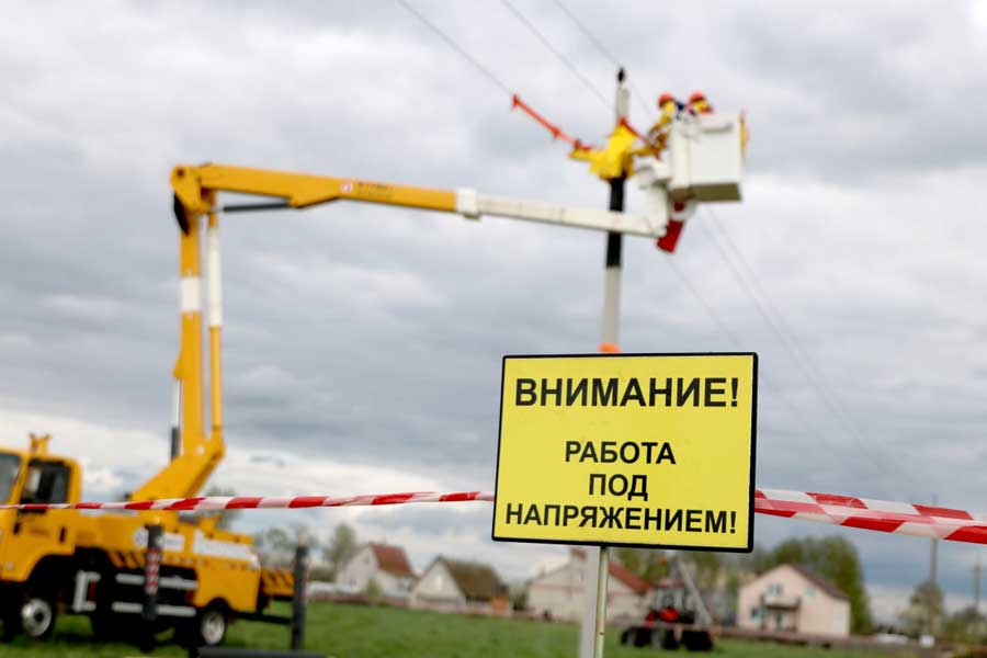 Белорусские энергетики могут работать, не отключая напряжение