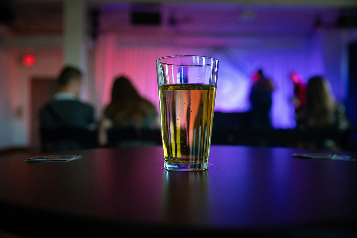 Сразу два сорта популярного алкогольного напитка запретили в Беларуси