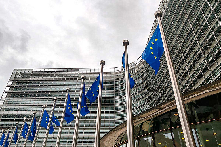 ЕС расширил санкции против инвесторов из Беларуси и России