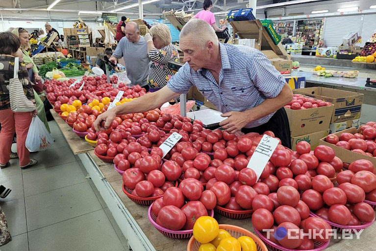 Томаты по 1,3 рубля, картошка по 65 копеек: где в Минске купить дешевые овощи