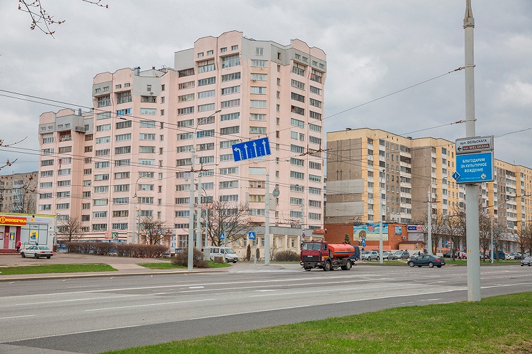 Одна комната, зато своя: ищем самые дешевые квартиры в Минске