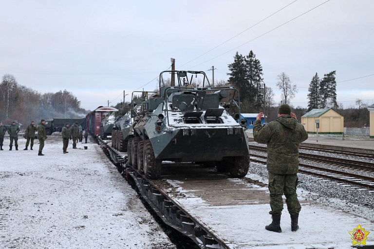 Командующий Киевской группировкой оценил вероятность вторжения из Беларуси
