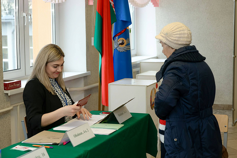 Подведены первые итоги выборов в Беларуси: кто идет в Палату представителей