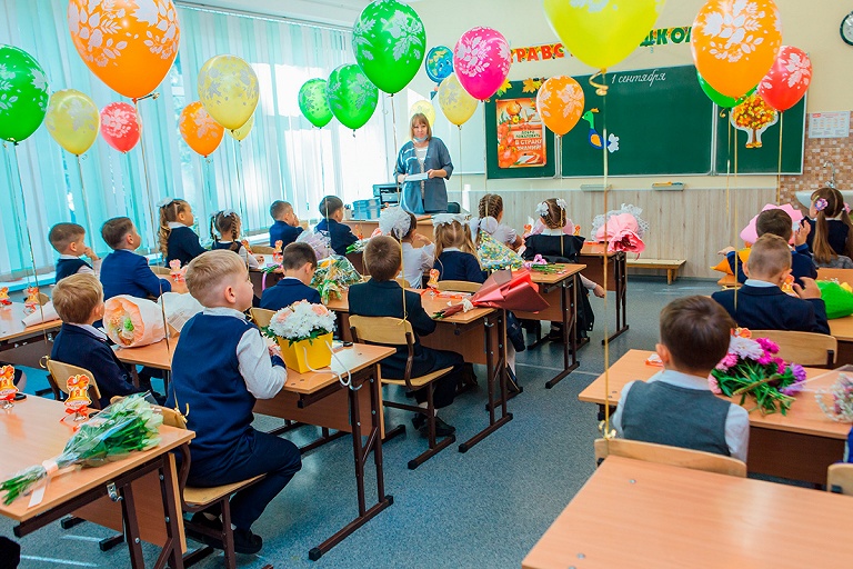 Лукашенко поздравил школьников и учителей с 1 сентября