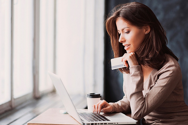 В Сбер Банке можно взять кредит онлайн – на каких условиях