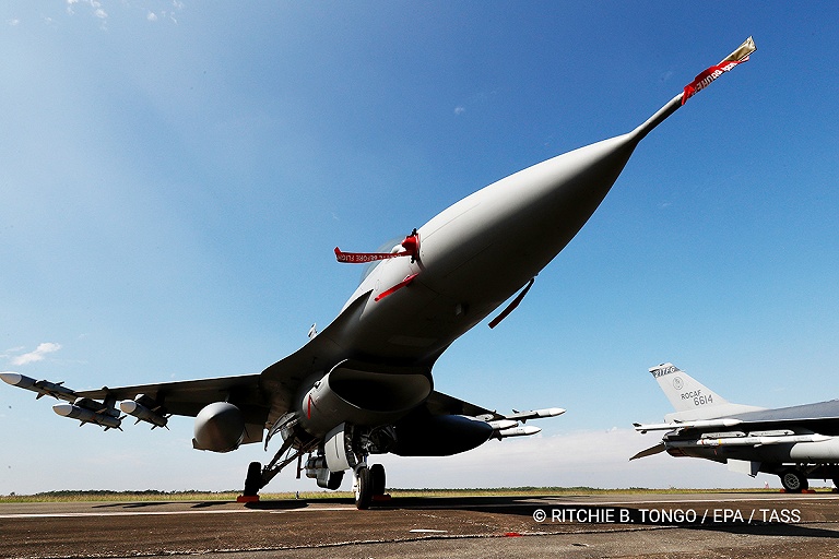 Тайвань поднял истребители, реагируя на китайские самолеты в своей зоне ПВО