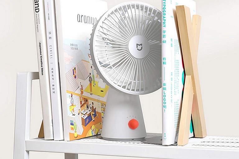 Xiaomi представила новый гаджет MiJia Desktop Fan: настольный вентилятор за $20