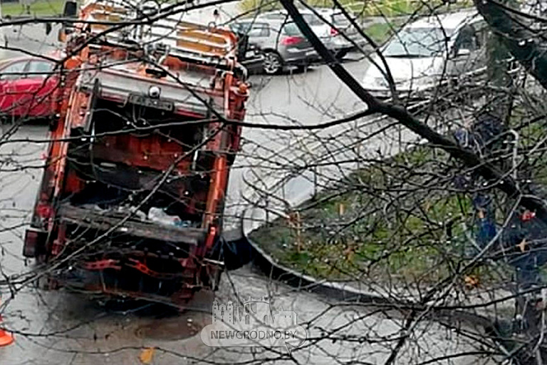 В подвале Гродно искали причину подтопления, а нашли труп