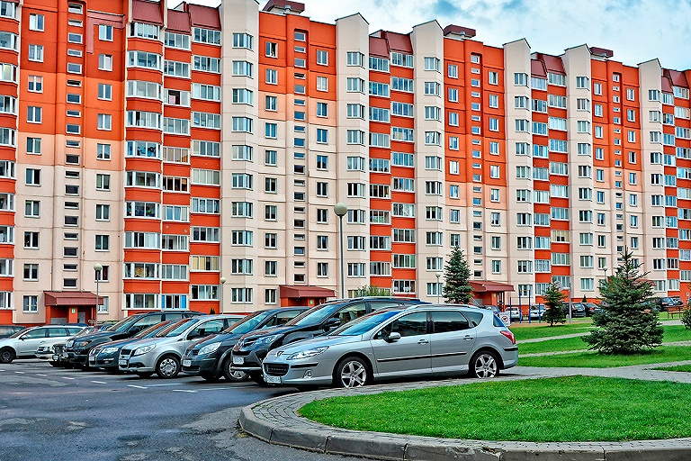 Бегущие от мобилизации россияне арендуют в Минске квартиры: цены вырастут?