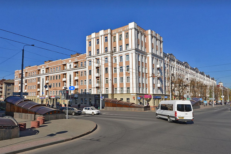 Какие квартиры продаются в доме, где должна была жить элита новой столицы БССР