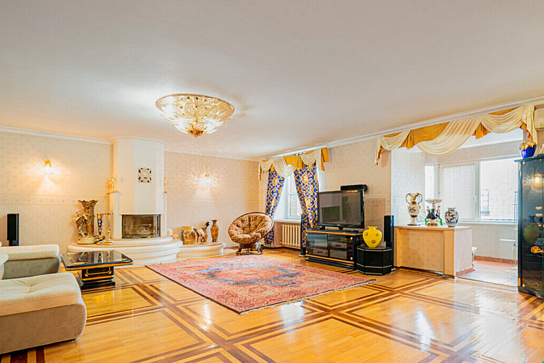 В Минске продается квартира за миллион долларов – посмотрели на нее