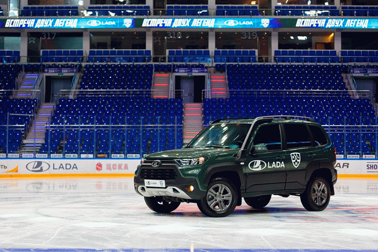 АвтоВАЗ начал продажи "хоккейной" спецверсии NIVA Travel за $16 тысяч