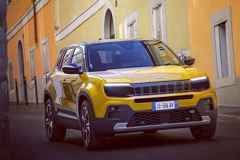 Автомобилем 2022 года в Европе выбрали Jeep