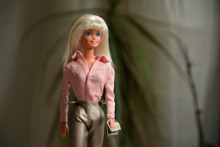 Кукла Барби будет осваивать космос – спасибо Илону Маску и Space X