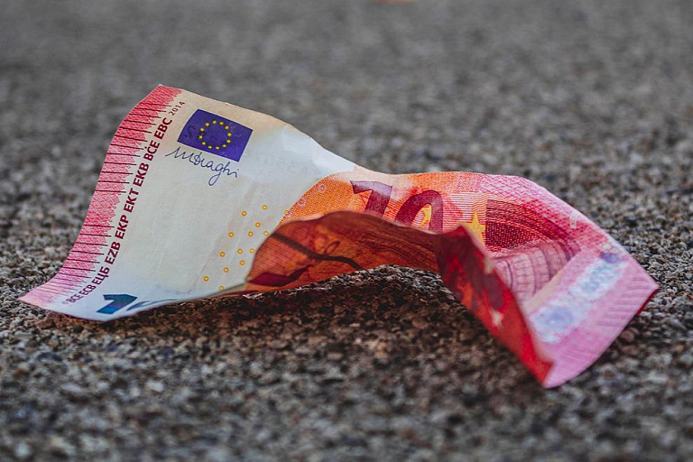 Евро взбунтовался: какие курсы валют установлены перед большими выходными