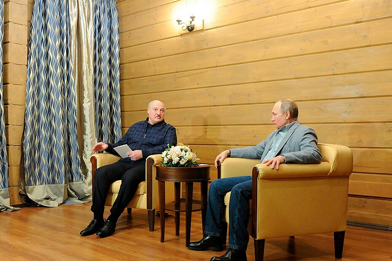Лукашенко и Путин поговорили по телефону