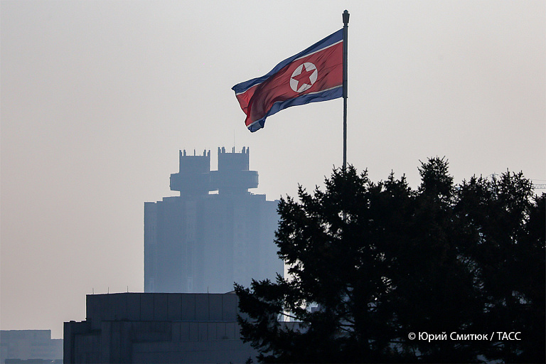 КНДР забрасывает мусором Южную Корею – что происходит