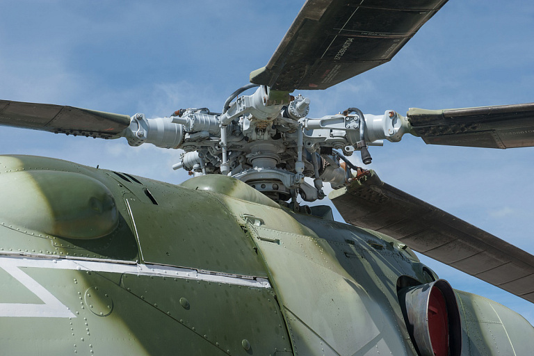 Минобороны: вертолет Ми-24 совершил жесткую посадку