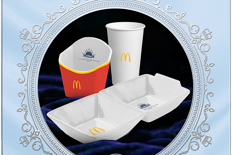 Обедай как королева: McDonald's выпустил серию посуды в честь Елизаветы II
