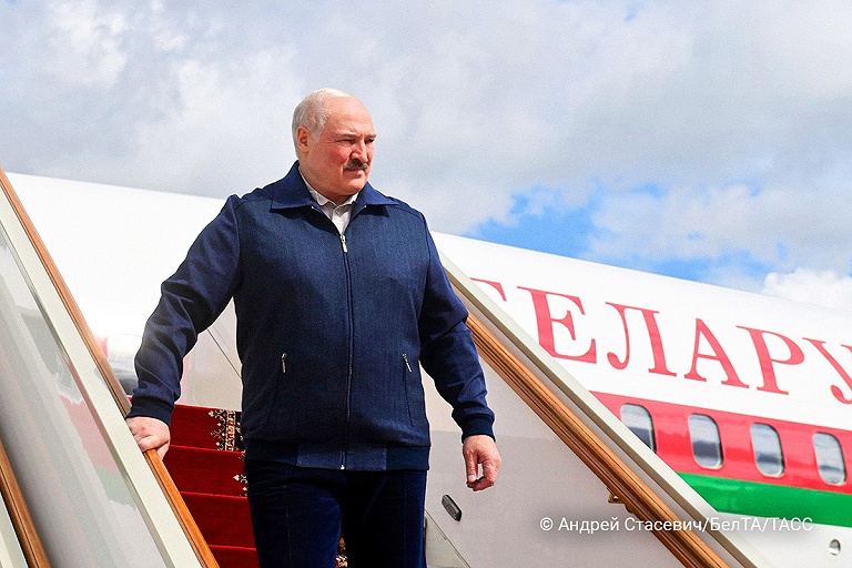 Лукашенко планирует скорую встречу с Путиным: обсудят импортозамещение