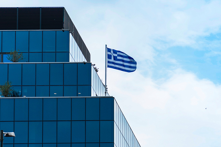 Греки начнут работать по субботам – пока лишь добровольно