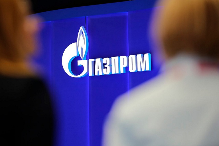 Акции "Газпрома" упали на 30% на фоне решения компании не выплачивать дивиденды