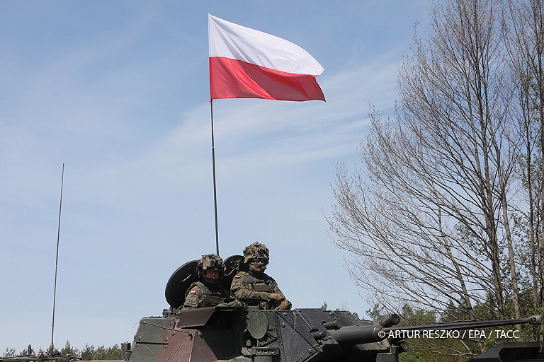 США запретили Польше вводить войска в Украину – экс-командир ВДВ РФ