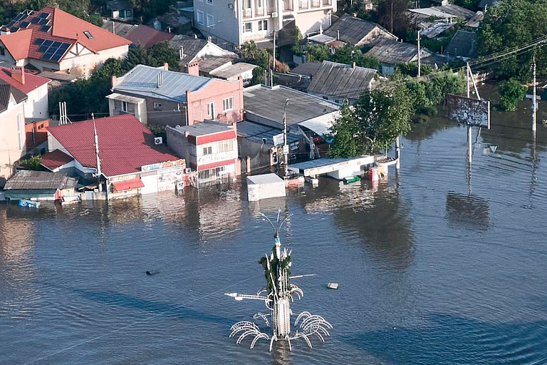 Город под водой: как выглядит Херсон после подрыва Каховской ГЭС
