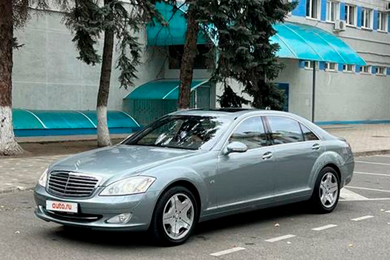 За сколько продают 15-летний Mercedes-Benz S-класса почти без пробега