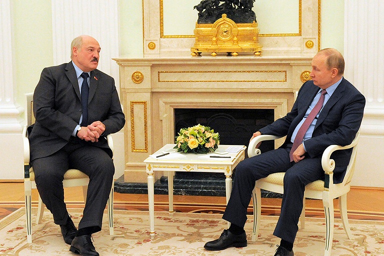 Лукашенко и Путин пообщались по телефону