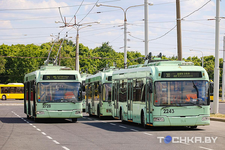 Узнали, сколько общественного транспорта в Минске ездит на электричестве