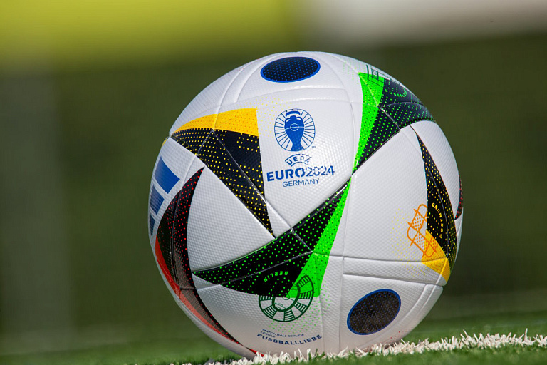 Сборные Франции и Португалии вышли в четвертьфинал Евро-2024