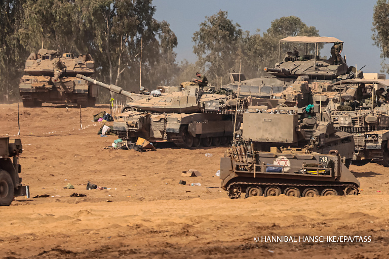 Израиль готовится нанести "сокрушительный удар" по ХАМАС