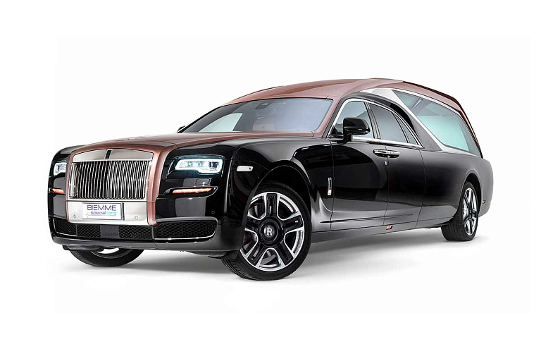 Итальянцы переделали Rolls Royce Ghost в катафалк – выглядит роскошно