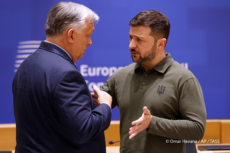 Орбан предложил Зеленскому подумать о прекращении огня