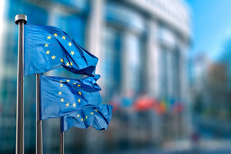 Украина и Молдова получили статус кандидата на вступление в ЕС