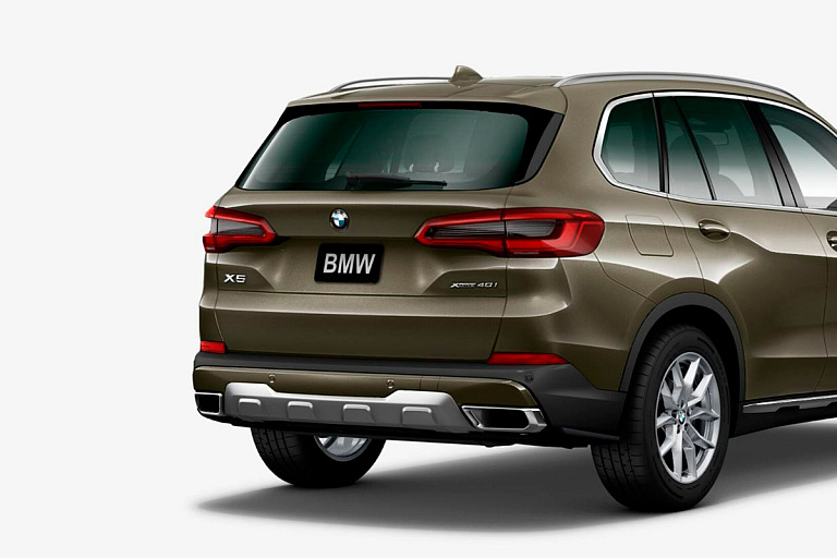 Новый BMW X5 засветился без камуфляжа