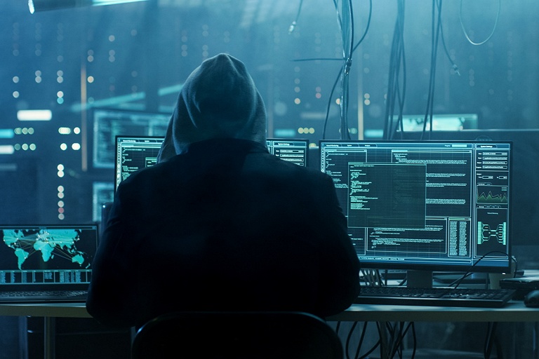 Баснословное вознаграждение предлагают США за информацию о русских хакерах