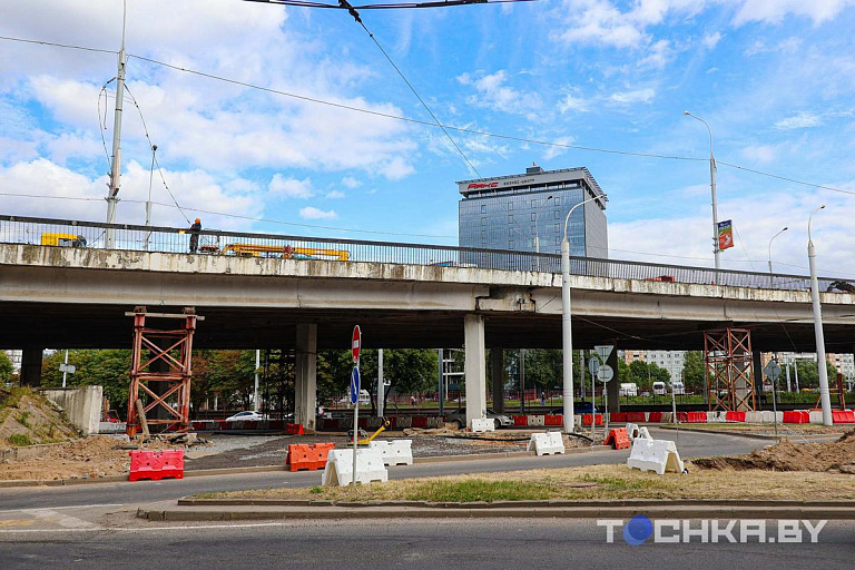 Путепровод между Московской и Чкалова ремонтируют с опережением