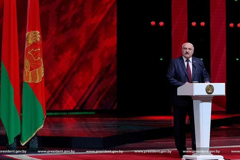 Украина уже пыталась атаковать Беларусь, ракеты перехватили – Лукашенко