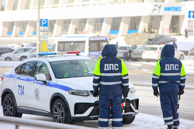 В ГАИ рассказали, как безопасно управлять автомобилем в плохую погоду