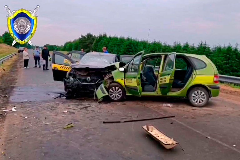 Трагическая авария под Воложином: четверо пострадавших, одна погибшая
