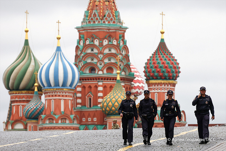 "Тревога есть": белорусы о ситуации в Москве и Санкт-Петербурге
