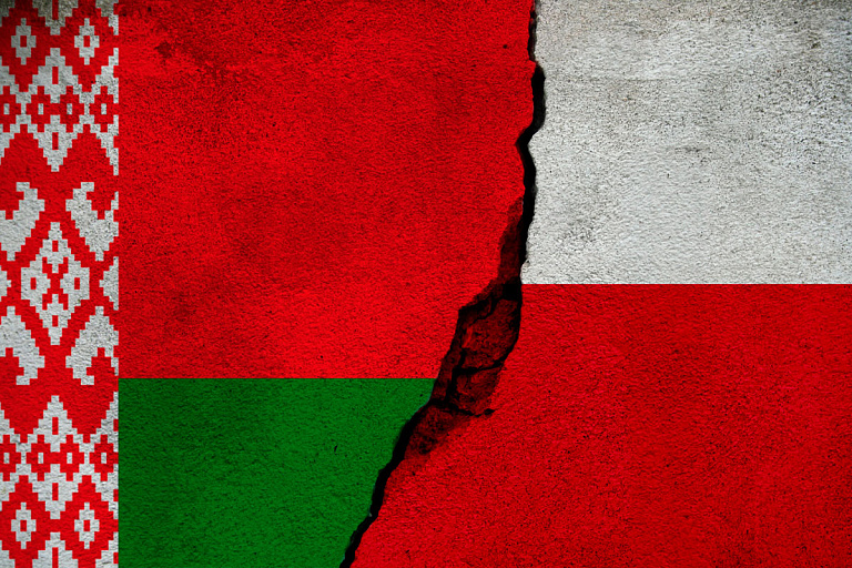 Польша ввела санкции в отношении крупного предприятия из Беларуси