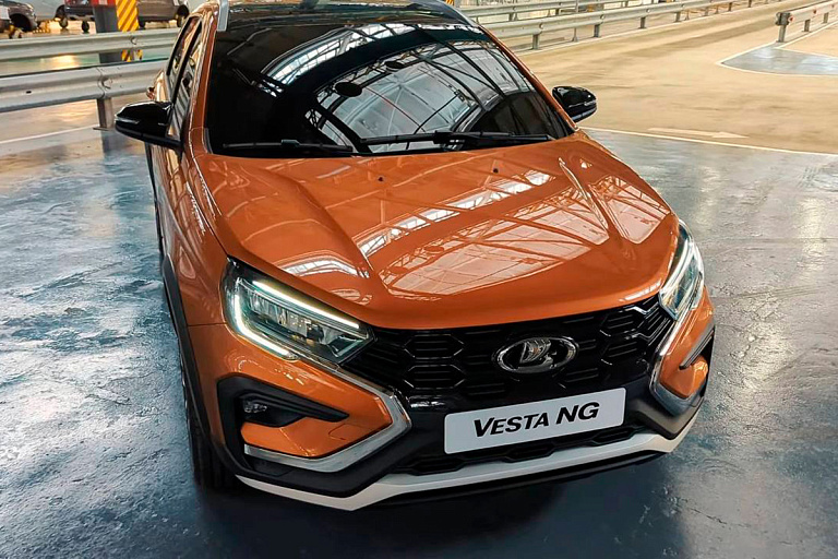 Дилер раскрыл ценник и дату выхода долгожданной Lada Vesta NG