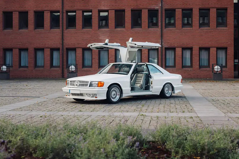 Mercedes-Benz 1984 года выставили на торги – планируют выручить до €400 000 Mercedes-Benz 1984 года выставили на торги – планируют выручить до €400 000